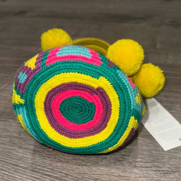 NWT CHILA COLOMBINA HANDMADE COLOMBIA  POMPOM SMALL BAG ANTHROPOLOGIE - Picture 5 of 7